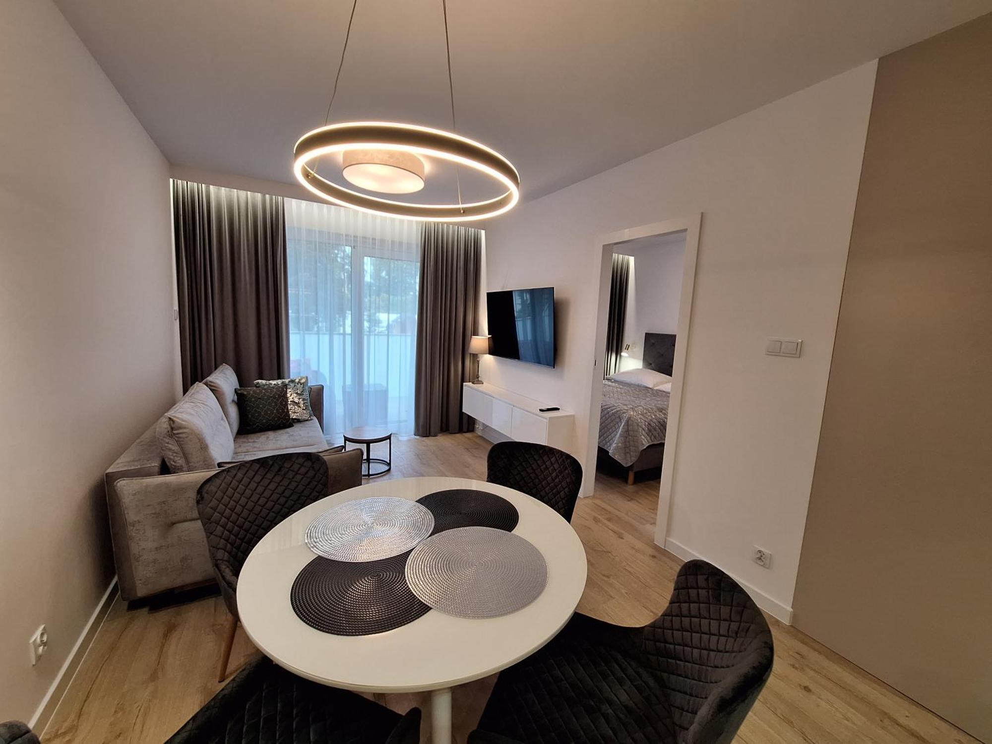Апартаменты Modern White Kollataja 7A Колобжег Экстерьер фото